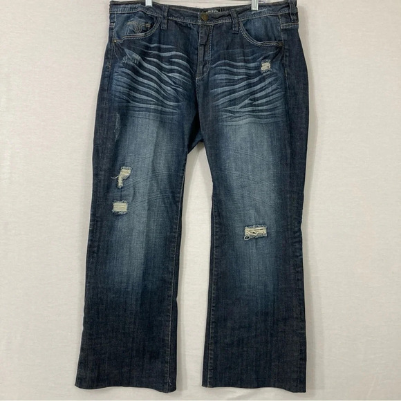 Pepe Jeans Distressed Bootcut Jeans size 20 - Picture 1 of 11